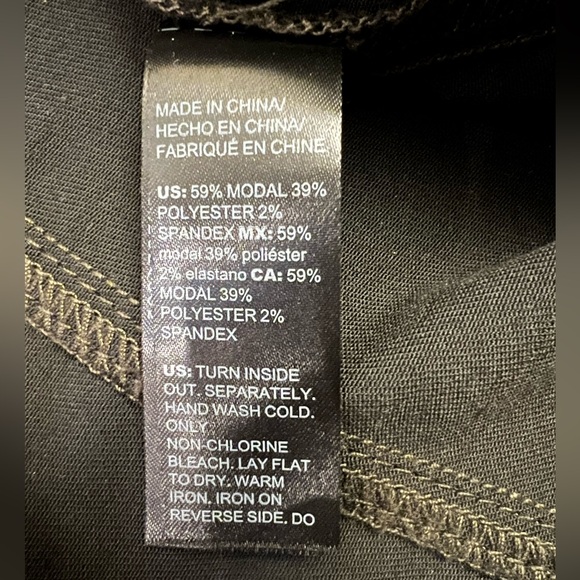 WHBM White House Black Coated Cropped Denim Jacket, Olive Green, Size 4 - Picture 7 of 8